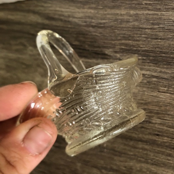 Vtg Miniature Basketweave Glass Basket - Picture 14 of 14